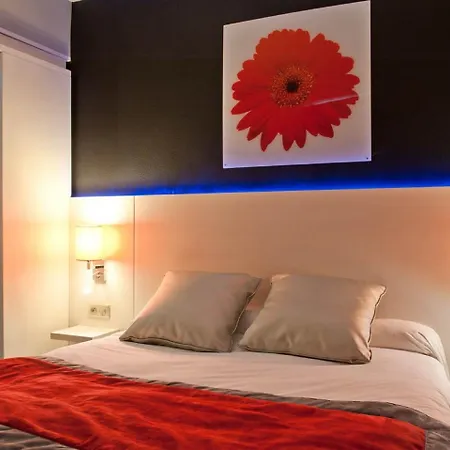 Berkeley Hotel 3*